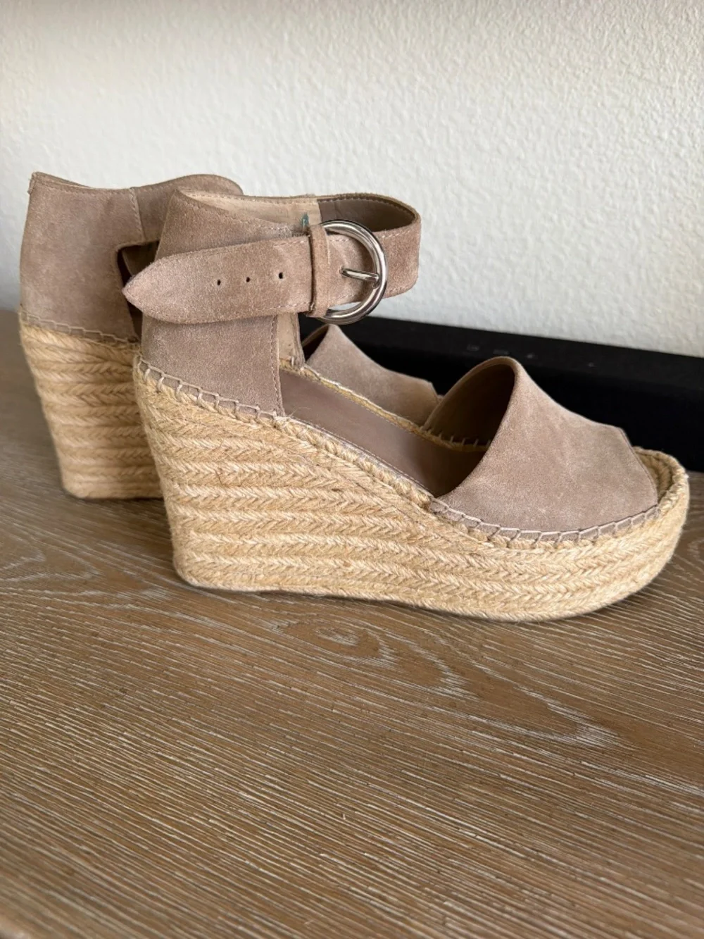 Marc Fischer taupe suede espadrilles size 9